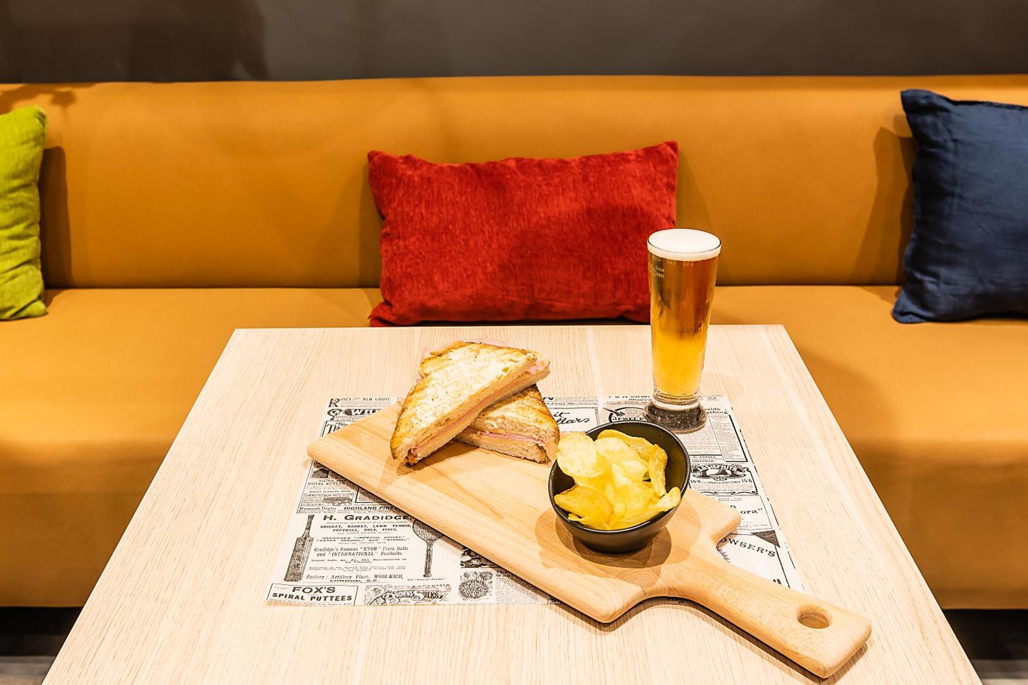 Hotel Ibis Bragança Zewnętrze zdjęcie