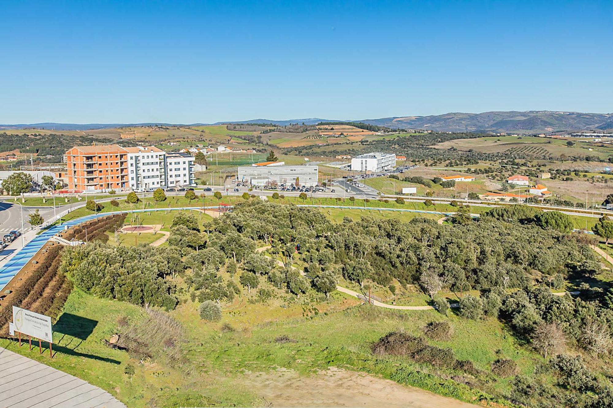Hotel Ibis Bragança Zewnętrze zdjęcie