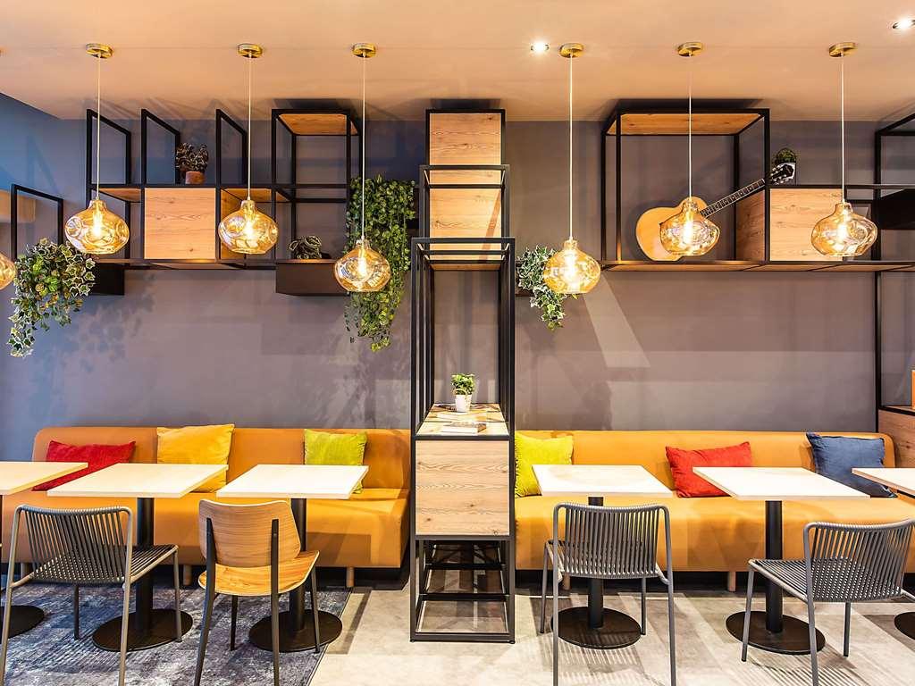 Hotel Ibis Bragança Restauracja zdjęcie